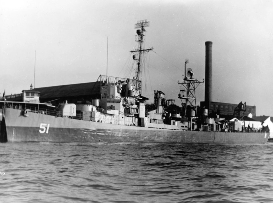 USS Buckley (DE-51), following her conversion to a radar picket ship, circa in late 1945 (NH 107405)