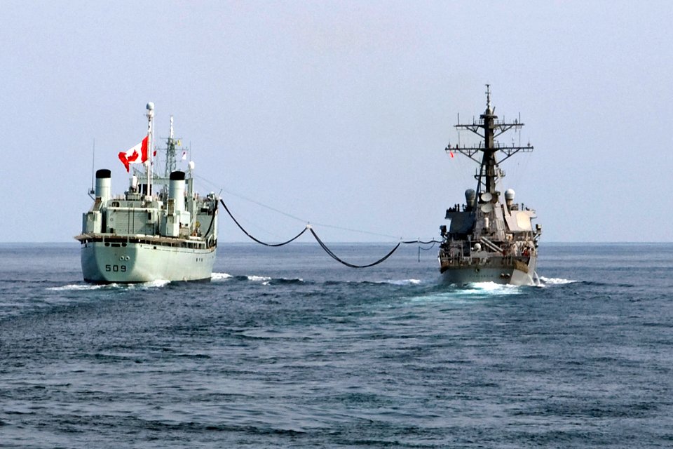 US Navy 090526-N-9123L-094 The Canadian Navy replenishment oiler HMCS Protecteur (AOR 509) conducts an underway replenishment with the guided-missile destroyer USS Fitzgerald (DDG 62)