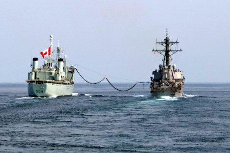 US Navy 090526-N-9123L-094 The Canadian Navy replenishment oiler HMCS Protecteur (AOR 509) conducts an underway replenishment with the guided-missile destroyer USS Fitzgerald (DDG 62)