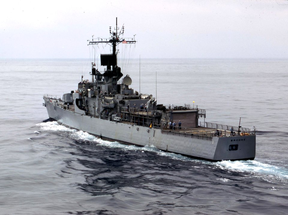USS Brooke (DEG-1) underway on 15 June 1969 (428-K-74079)