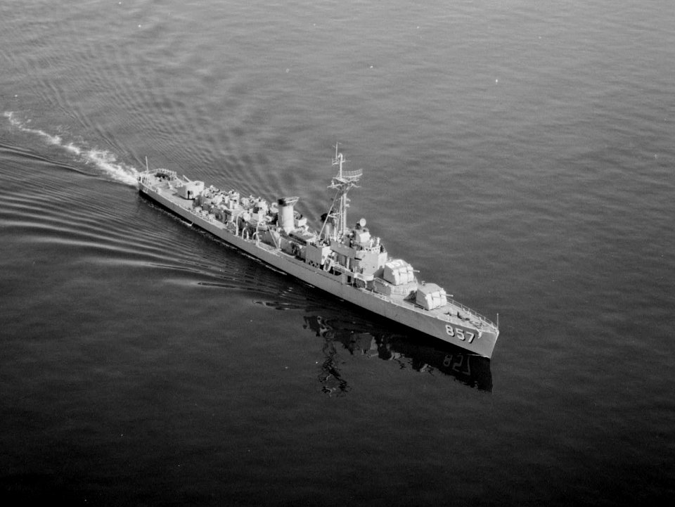 USS Bristol (DD-857) underway off Boston on 5 July 1950