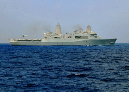 US Navy 090528-N-4774B-132 The amphibious transport dock ship USS New Orleans (LPD 18) conducts flight operations