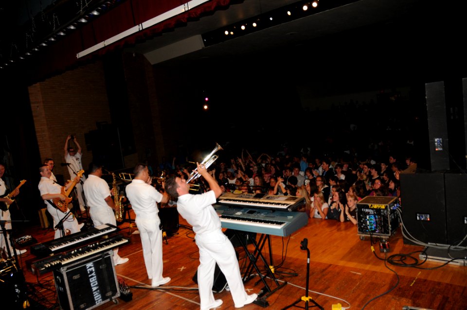 US Navy 090529-N-6220J-001 The U.S. Naval Academy band the