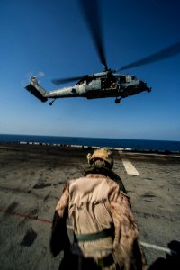 USS BOXER (LHD 4) 4131027-N-SV688-406 (10642859533)