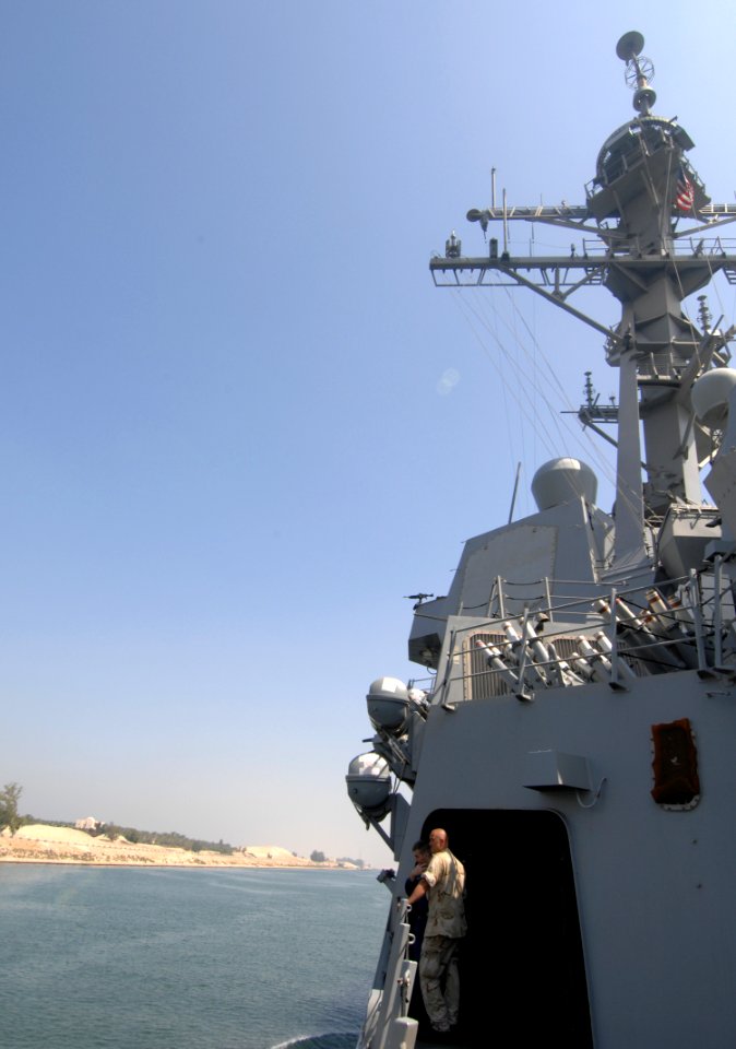 US Navy 090602-N-6639M-087 The guided missile destroyer USS James E. Williams (DDG 95) transits the Suez Canal