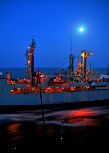 US Navy 090606-N-4774B-587 The Military Sealift Command fleet replenishment oiler USNS Big Horn (T-AO 198) conducts a replenishment at sea with the guided-missile cruiser USS Lake Champlain (CG 57)
