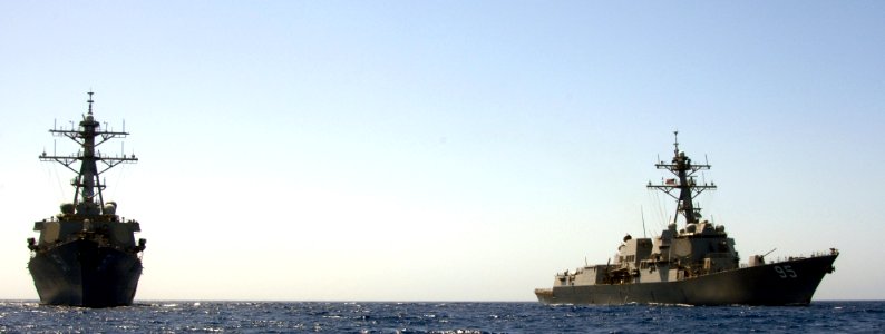 US Navy 090607-N-6639M-075 he guided-missile destroyers USS Arleigh Burke (DDG 51) and USS James E. Williams (DDG 95) complete a passenger transfer at sea