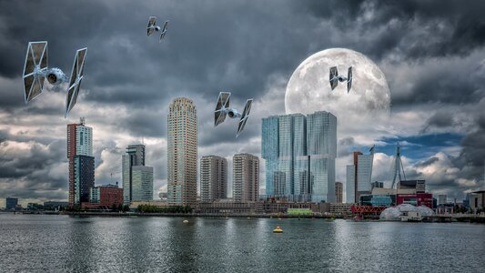 Skyscraper city waters