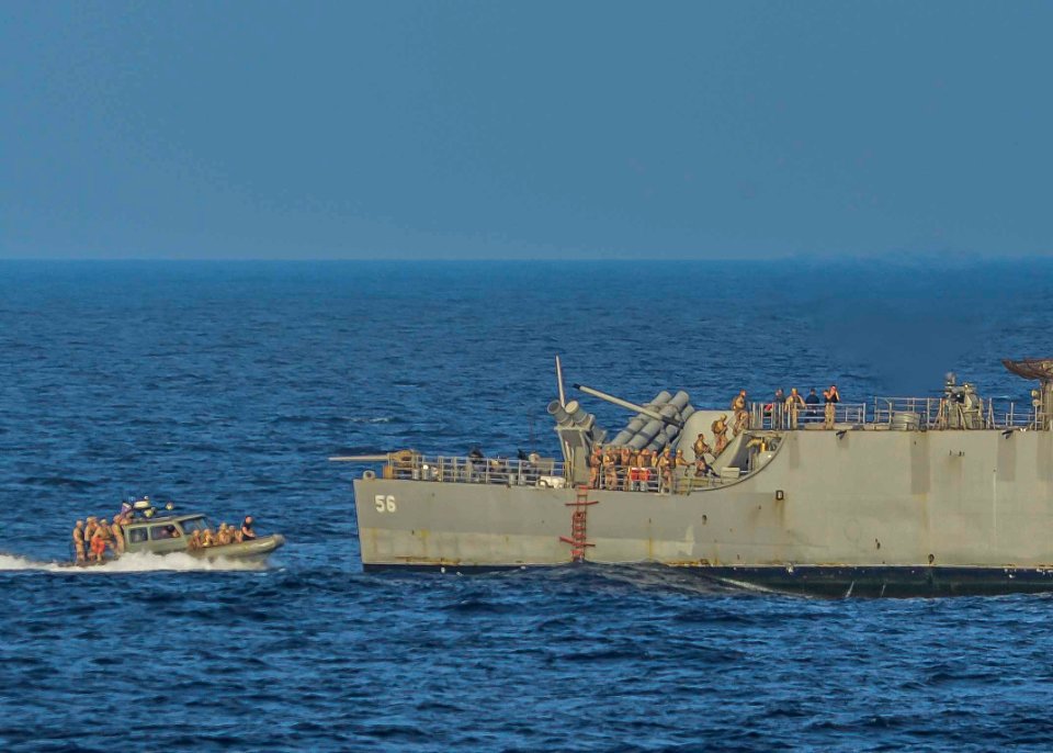 USS BOXER (LHD 4) 140201-N-VO234-245 (12315407065)