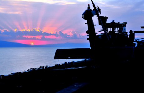 US Navy 090610-N-9740S-006 The sun sets on a day of at-sea operations aboard the multipurpose amphibious assault ship USS Bataan (LHD 5)