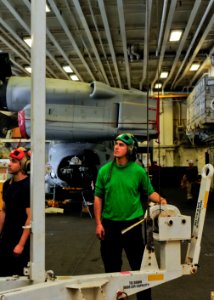 USS BOXER (LHD 4) 140225-N-OQ305-048 (12851957294)