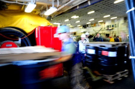 USS BOXER (LHD 4) 140207-N-SS492-206 (12382092013)