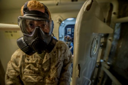 USS BOXER (LHD 4) 131012-N-JP249-063 (10286302463)