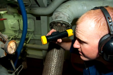 USS Bonhomme Richard sailors at work 120828-N-LM312-010