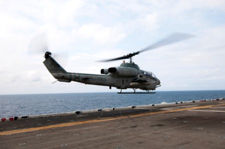 USS Bonhomme Richard aviation combat element fly-off 140423-N-LM312-291