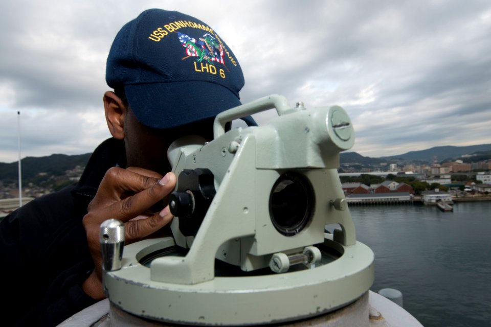 USS Bonhomme Richard operations 141210-N-LM312-015