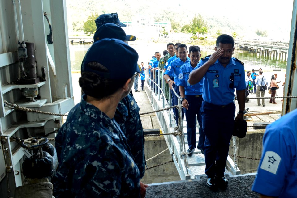 USS Bonhomme Richard operations 150225-N-GZ638-101