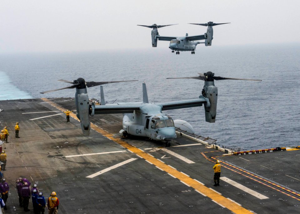 USS Bonhomme Richard conducts flight operations. (9067634651)