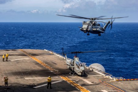 USS Bonhomme Richard conducts flight operations. (9183893593)