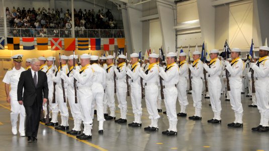 US Navy 090717-N-8848T-049 ecretary of Defense (SECDEF) the Honorable Robert M. Gates, left, inspects a recruit rifle drill squad with Capt. John W. Peterson