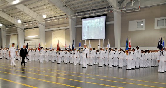 US Navy 090717-N-8848T-109 Secretary of Defense (SECDEF) the Honorable Robert M. Gates, left,