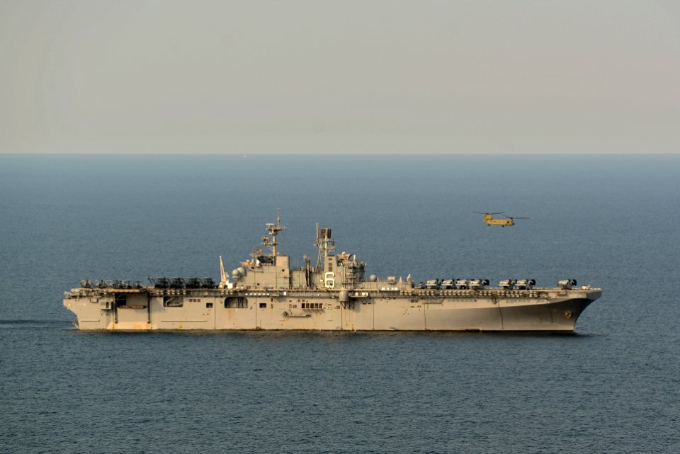USS Bonhomme Richard 140411-N-BJ178-009