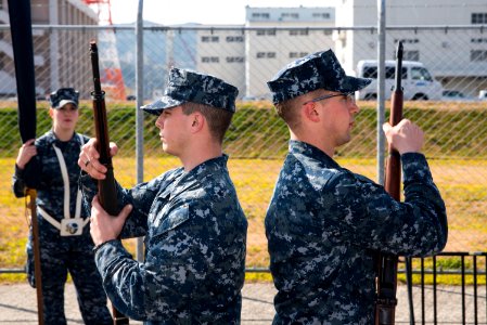 USS Bonhomme Richard (LHD 6) Sailors conduct a Drill Meet Rehearsal 170216-N-XT039-100