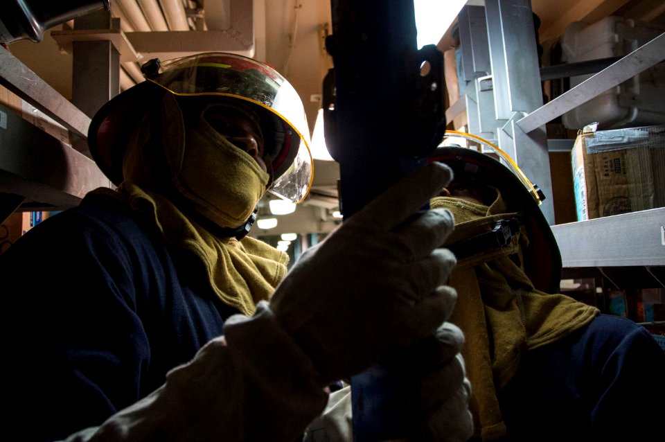 USS Bonhomme Richard (LHD 6) General Quarters Drill 161205-N-AY934-124