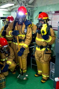 USS Bonhomme Richard (LHD 6) Fast Cruise 170126-N-XT039-101