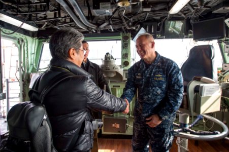 USS Bonhomme Richard (LHD 6) Welcomes Asahi Shimbun Reporter 170118-N-TH560-118