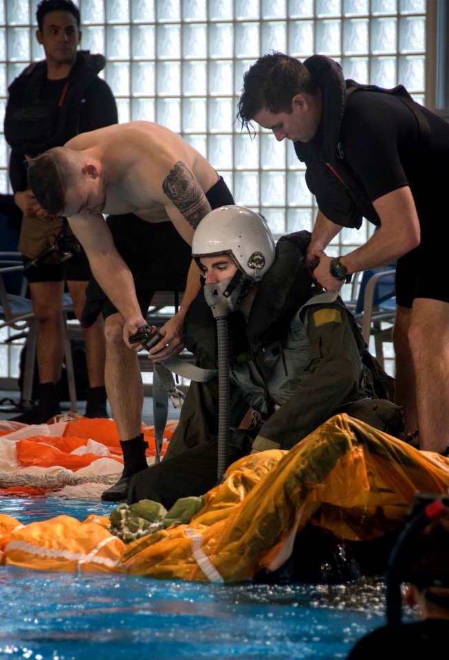USS Bonhomme Richard (LHD 6) Sailors participate in SAR trining 170119-N-WF272-384