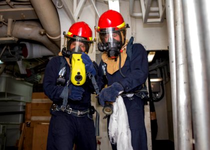 USS Bonhomme Richard (LHD 6) Condition II Damage Control Training 161115-N-TH560-010