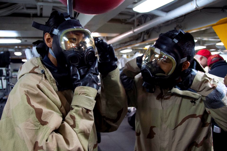 USS Bonhomme Richard (LHD 6) Cahemical, Biological, Radiological Drill 161130-N-AY934-054