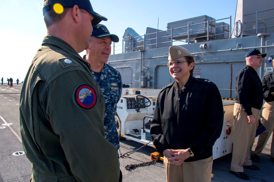 USS Bonhomme Richard (LHD 6) Chief of Chaplains Tour 161129-N-TH560-140