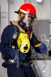 USS Bonhomme Richard (LHD 6) Condition II Damage Control Training 161115-N-TH560-014