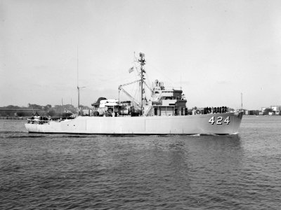 USS Bold (MSO-424) photo