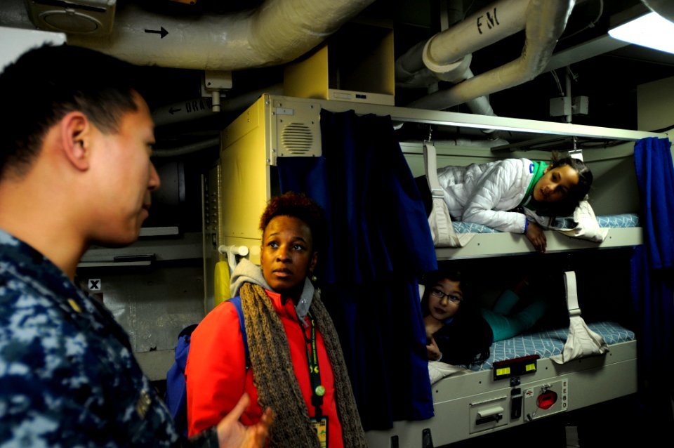USS Blue Ridge visit 130215-N-XG305-204