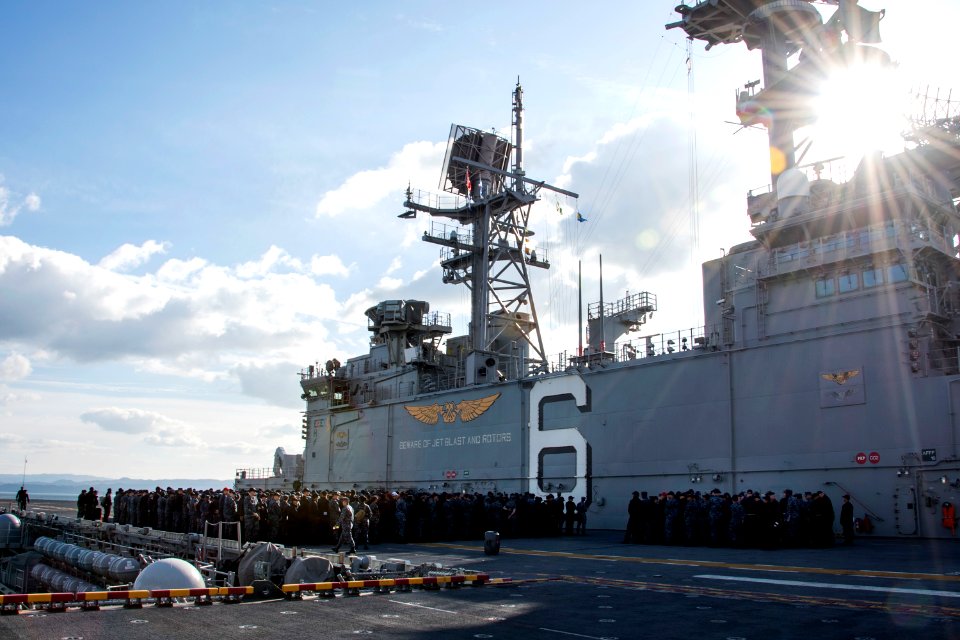 USS Bonhomme Richard (LHD 6) all hands call 161109-N-XK809-010