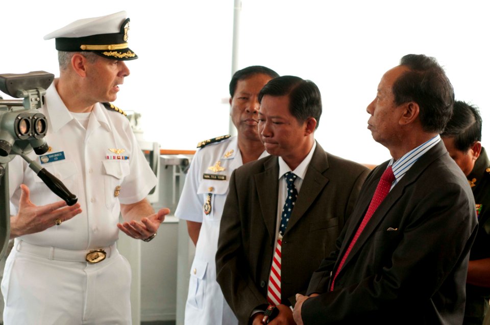 USS Blue Ridge visits Sihanoukville 120430-N-CZ945-060