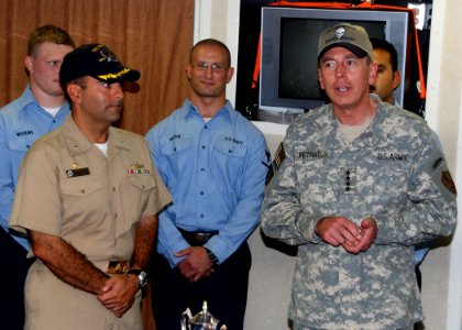 US Navy 090727-N-0803S-034 Gen. David H. Petraeus, commander, U.S. Central Command, addresses Sailors aboard the guided-missile destroyer USS Bainbridge (DDG 96) during the ship's port visit to Bahrain