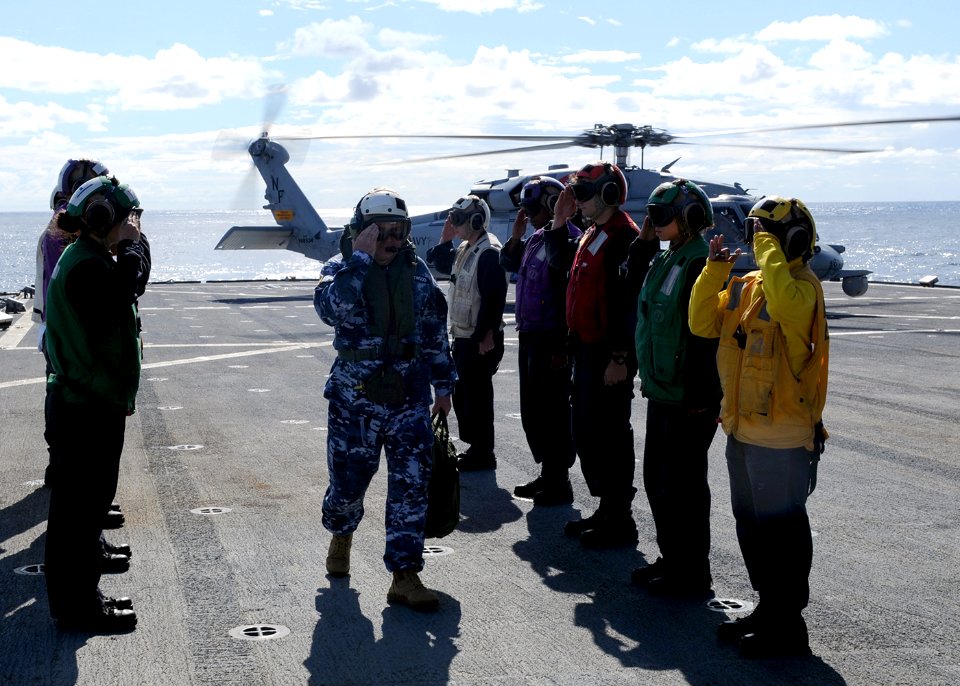 USS Blue Ridge operations 150701-N-XF387-364