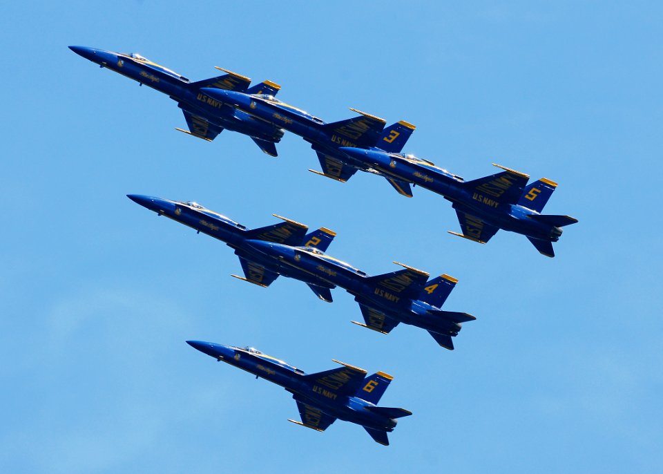 US Navy 090801-N-4649C-008 The Blue Angels fly in formation over Lake Washington during Seattle's 60th Seafair celebration
