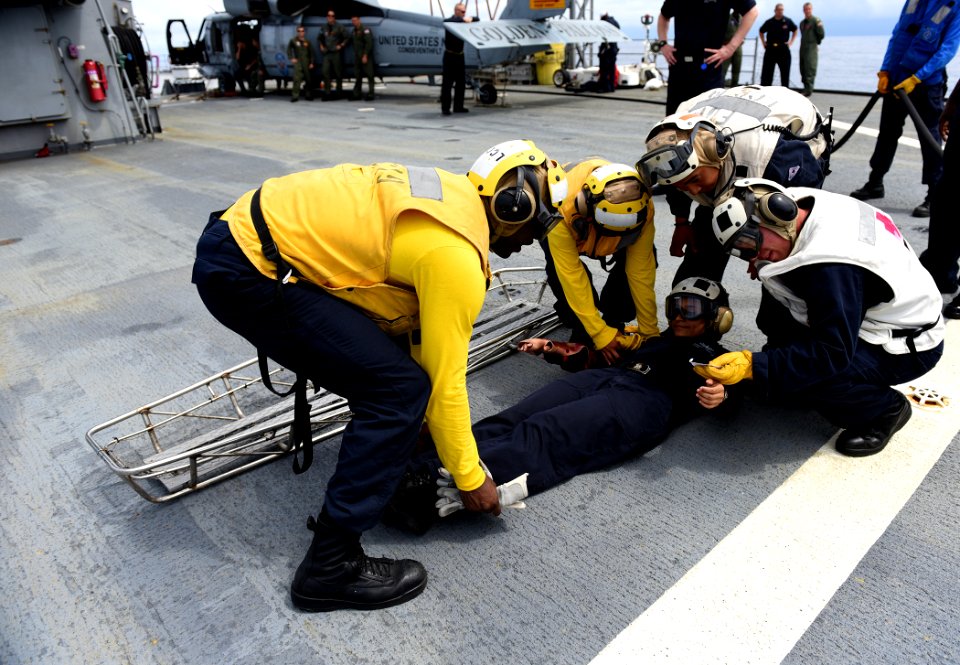 USS Blue Ridge operations 150625-N-NM917-045