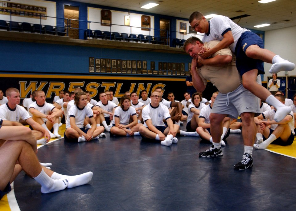US Navy 090807-N-3857R-019 Plebes from the U.S. Naval Academy receive basic martial arts instruction during Plebe Summer training
