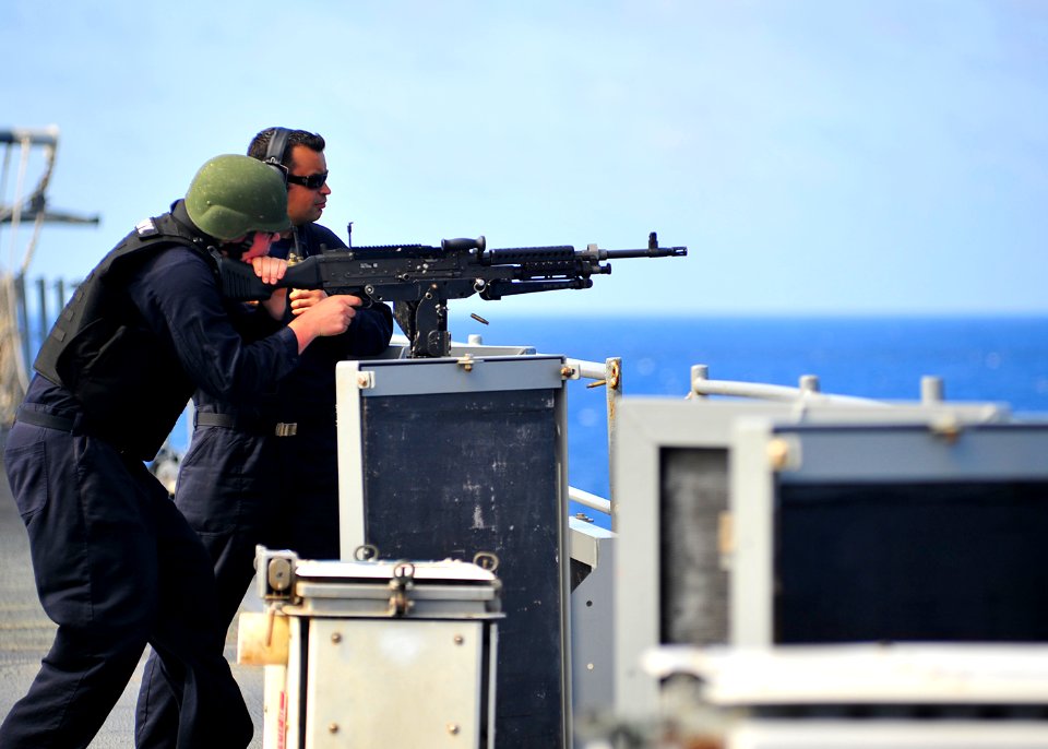 USS Blue Ridge operations 150513-N-XF387-037