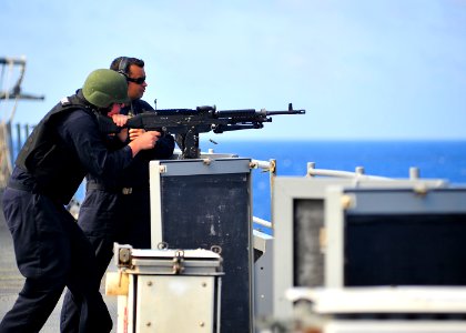 USS Blue Ridge operations 150513-N-XF387-037