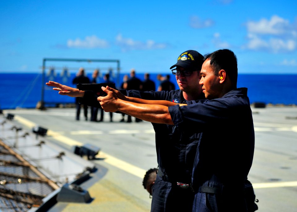 USS Blue Ridge operations 150619-N-TV402-065