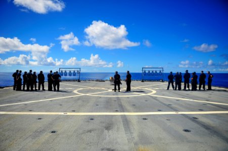 USS Blue Ridge operations 150619-N-TV402-075