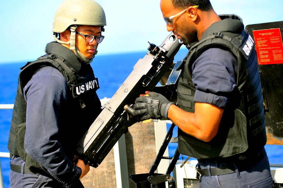 USS Blue Ridge operations 150513-N-XF387-099