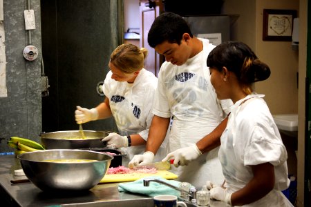 US Navy 090806-N-3038C-002 Delayed Entry Program Sailors from Navy Recruiting Station Salinas prepare breakfast for the needy at Dorothy's Place in Salinas, Calif photo